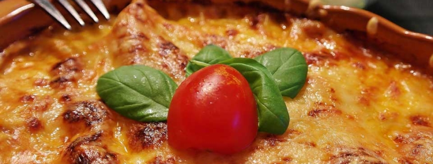 Nudelauflauf auf Italienisch - Lasagne